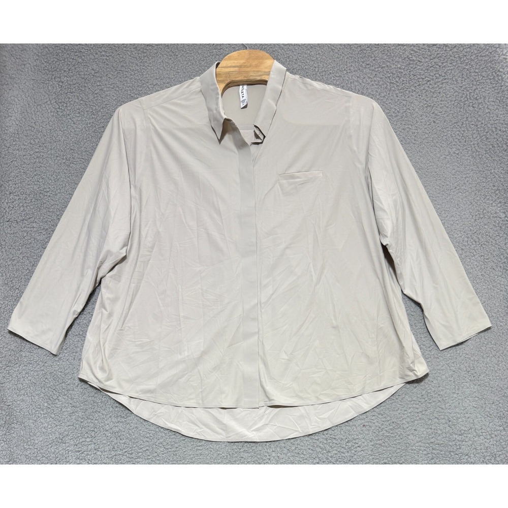 Athleta Urbanite Top Button up Blouse Beige Womens 3X Nylon Spandex 3/4 Sleeve